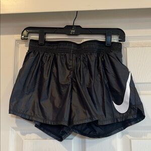 Nike Black Athletic Shorts Moisture-Wicking Relaxed Fit